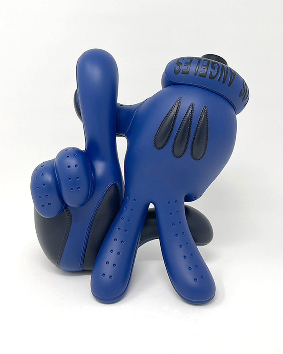 LA BATTING GLOVES VINYL FIGURE: BLUE ON BLUE EDITION