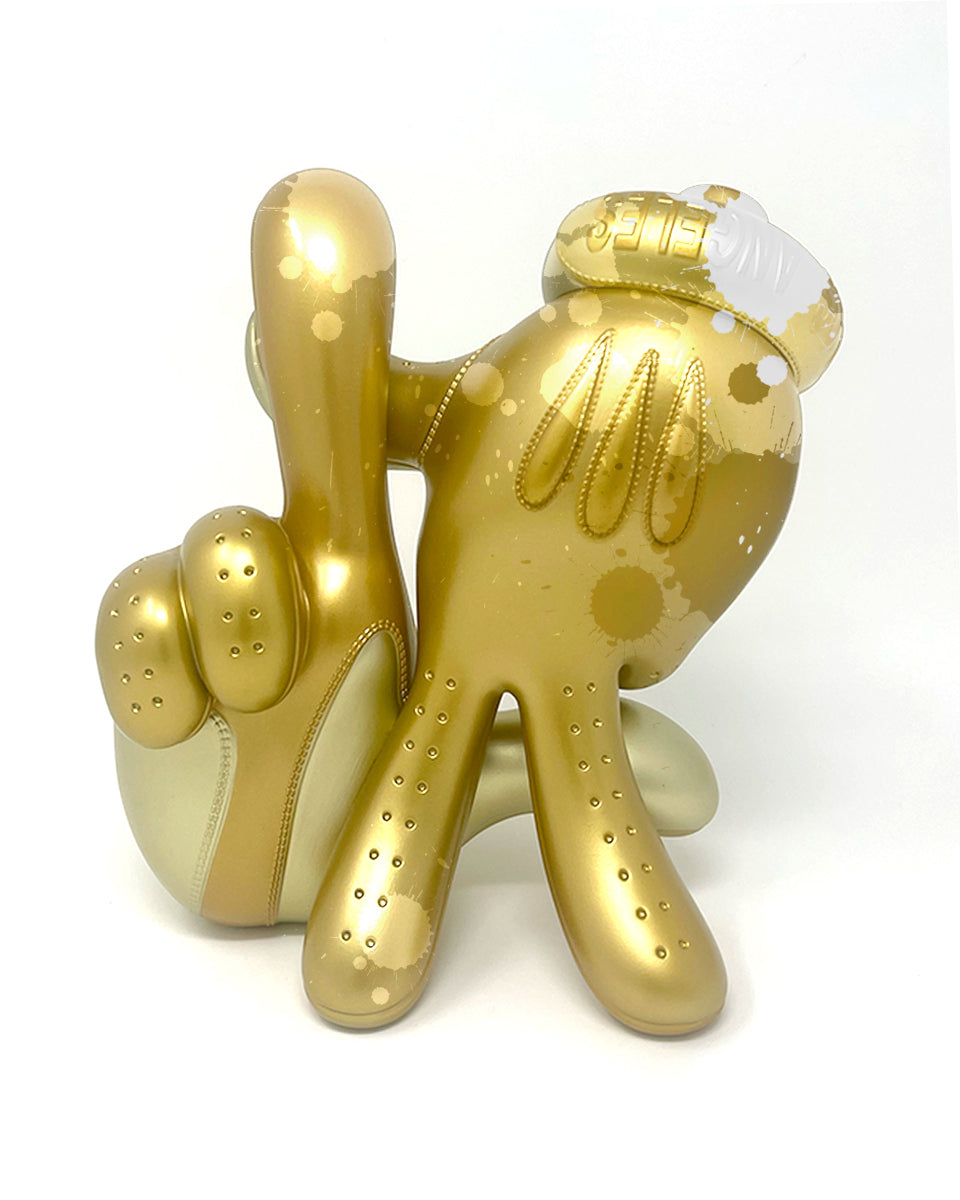 HAND EMBELLISHED - LA BATTING GLOVES VINYL FIGURE: CHAMPIONSHIP GOLD EDITION