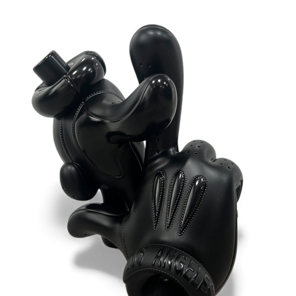 LA RACING GLOVES VINYL FIGURE: LA AUTO SHOW EXCLUSIVE