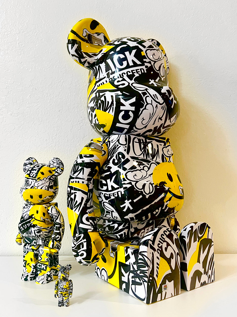 1000% 400% 100% HAPPY OG SAN BEARBRICK AND 16" X 16" PRINT SET