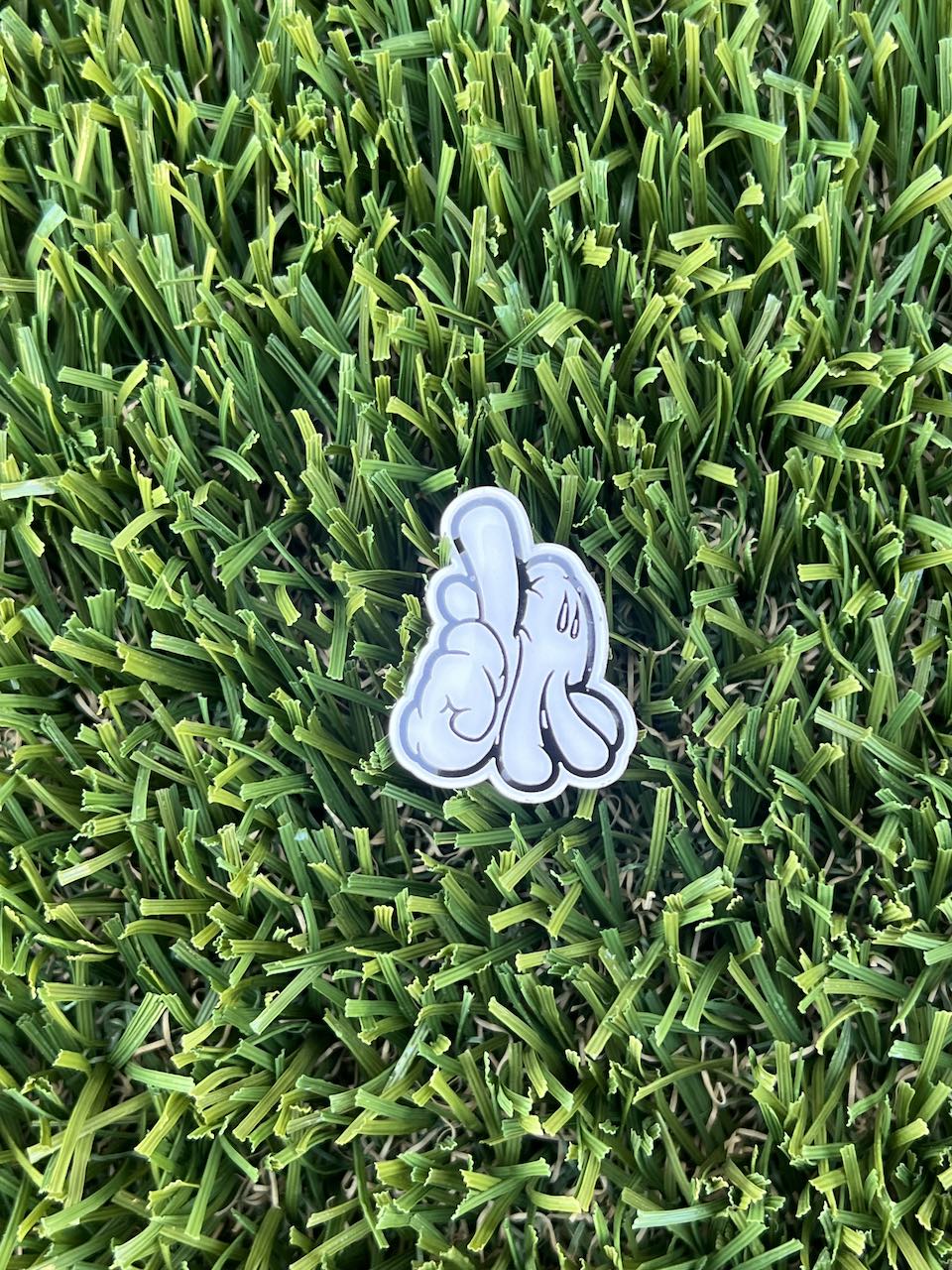 LA HANDS GOLF MARKER AND CLIP: WHITE