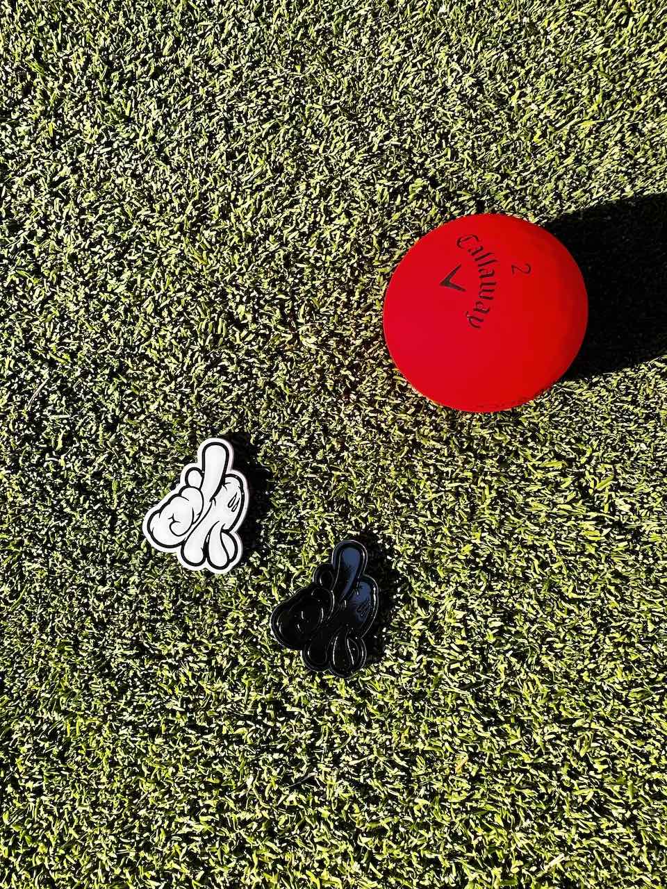 LA HANDS GOLF MARKER AND CLIP: WHITE