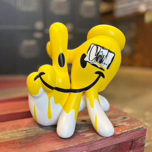 LA HANDS VINYL FIGURE: LA LA LAND SLICK EDITION